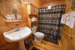 Lazy Bear Lodge- Blue Ridge Cabin Rental